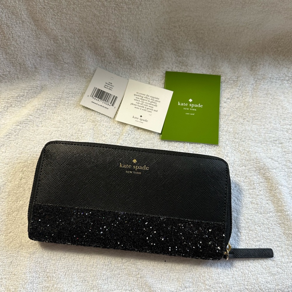New AUTHENTIC Kate Spade New York Ina Greta court glitter wallet